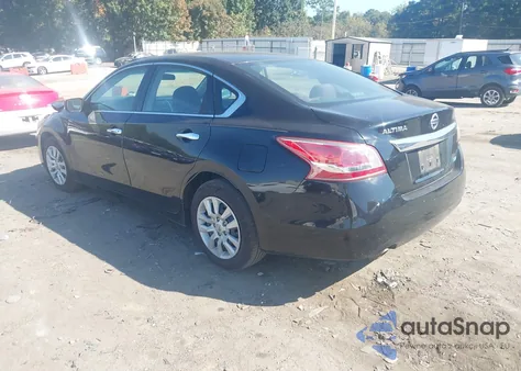 2013 Nissan Altima 2.5 S z USA, uszkodzony, nr VIN 1N4AL3AP0DC218300